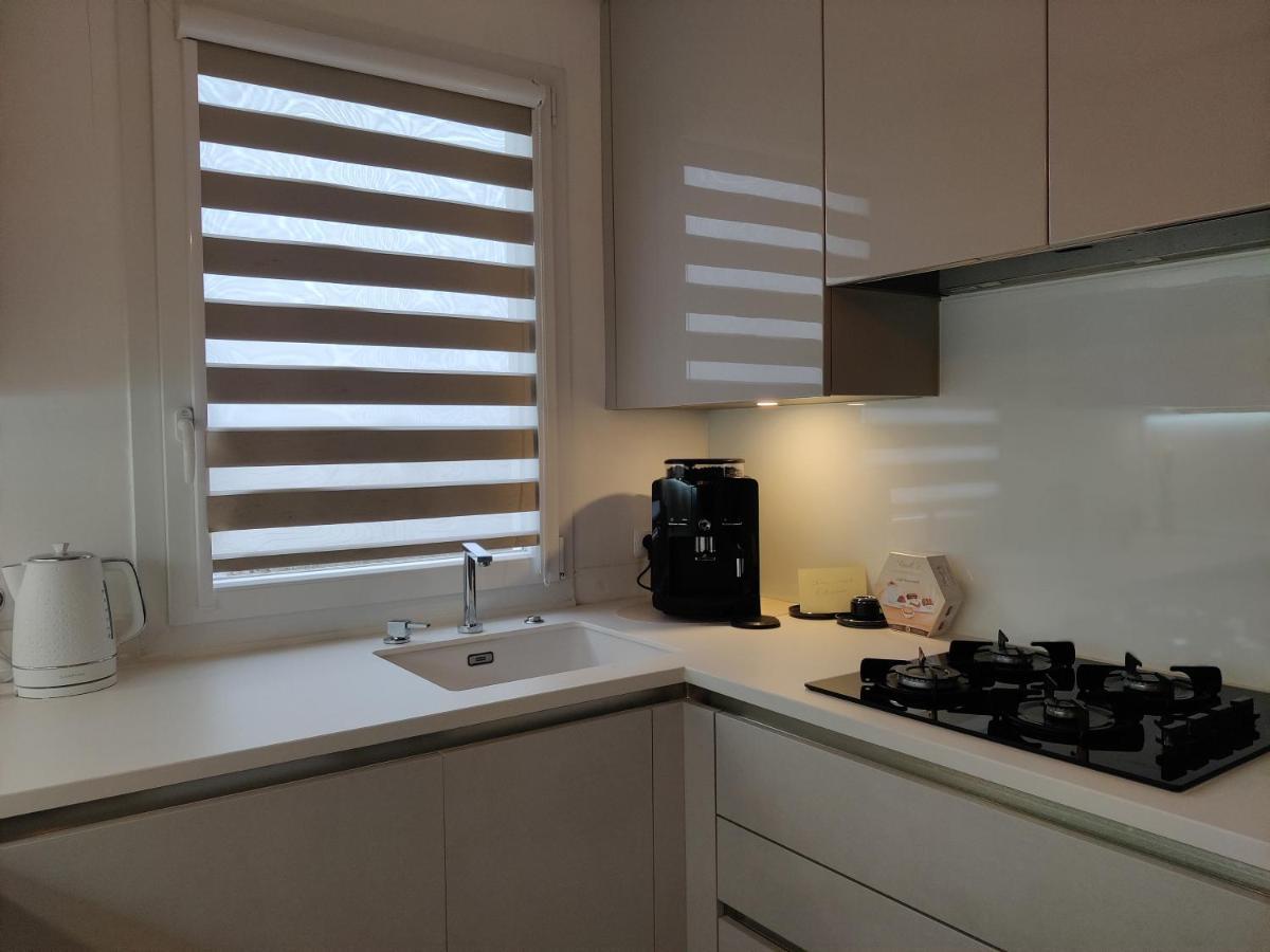 App 5 Pers, Parking, 3Mn Rer A, 40 Mn Du Centre De Paris, Cergy Le Haut Apartment Luaran gambar