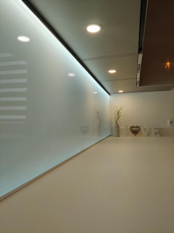 App 5 Pers, Parking, 3Mn Rer A, 40 Mn Du Centre De Paris, Cergy Le Haut Apartment Luaran gambar